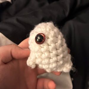 Lil Ghost Keychains (Chunky Yarn)